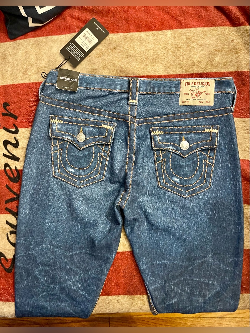 Slim Straight women’s Jeans in Distressed Blue